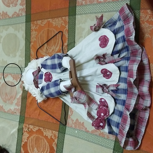 ANGEL W NO FACE & WIRE WINGS & HALO COTTON PLAID DRESS W APRON - Picture 1 of 6